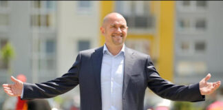 Cerere de insolvenţă împotriva MAURER IMOBILIARE CLUJ… dezvoltator imobiliar deţinut de braşoveanul Simon Andreas MAURER… şi de Vasile Marian BĂGĂCEAN, patronul din acte de la CFR Cluj