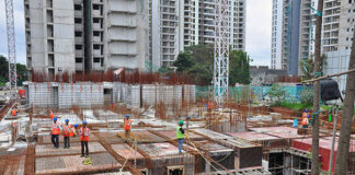 Cereri de insolvenţă împotriva ADANA CONSTRUCT BUILD şi STICS