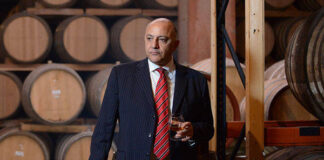 Cerere de insolvenţă împotriva ALEXANDRION SABER DISTILLERIES 1789… depusă de o companie de transport cu afaceri de 137 milioane lei; site-ul ANAF susţine că firma controlată de NAWAF SALAMEH a încheiat trimestrul III din 2024 cu datorii la stat de 56,79 milioane lei