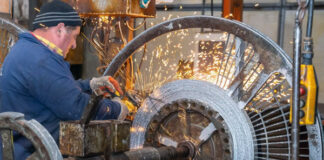 BETAK: Insolvenţă cu datorii de 62,5 milioane lei şi peste 200 de angajaţi; termenul limită de înscriere la masa credală este 27 ianuarie 2026
