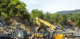 PRAHOVA: Trei constructori au solicitat protecţia Legii 85/2014 pe data de 2 aprilie 2026; firma lui CÎNJĂU a avut în 2025 o cifră de afaceri de 88 de ori mai mare faţă de 2024; implicată în lucrările de la Salina Praid, compania lui SMEU a încheiat anul trecut cu un profit net de 12,28 milioane lei… şi acum s-a trezit cu o cerere de insolvenţă
