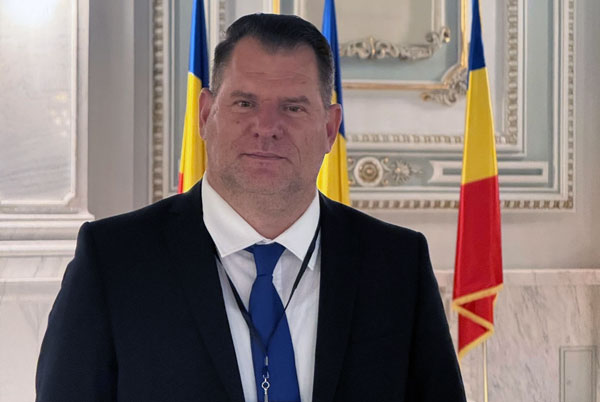 MOLDOVAN-A&A