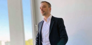 SIMPLE CALL SOLUTIONS (fosta MAJOR IMPACT SOLUTIONS) a intrat direct în faliment cu datorii la stat de peste 800.000 lei; patronul Ionuţ BRESCAN mai figurează ca administrator la 4 firme „call center”, una dintre acestea fiind VOICE CARE