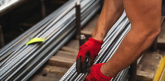 RIKKO STEEL: Economia duduie şi la Bacău! Concordat preventiv la compania administrată de Radu PANICI, care a avut anul trecut 85 angajaţi şi afaceri de 226,63 milioane lei… şi profit net cumulat de 32 milioane lei în ultimii 5 ani