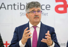 ANTIBIOTICE nu a găsit pe cineva mai calificat (sic!) şi a recurs la expertiza evazionistului Bogdan URSULEANU; deoarece termenul de plată asumat de compania (cu capital majoritar de stat) condusă de Ioan NANI pentru o factură de 134.447 este „cândva”, Fiscul ieşean a fost de acord să se apeleze la o firmă de factoring